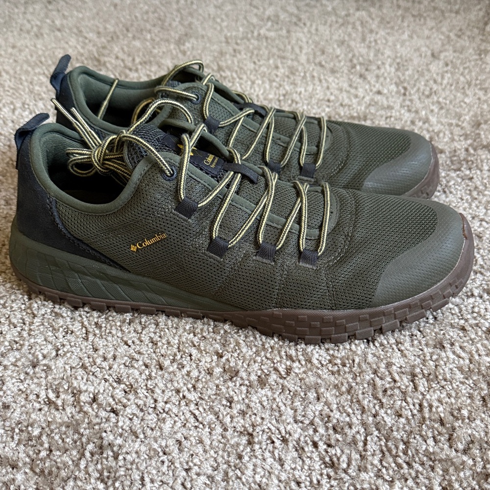Columbia Fairbanks low shoe nori golden nugget size 13 EUC